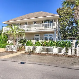 Holiday home Sugar Beach Haven - Walk To Beach!, Destin